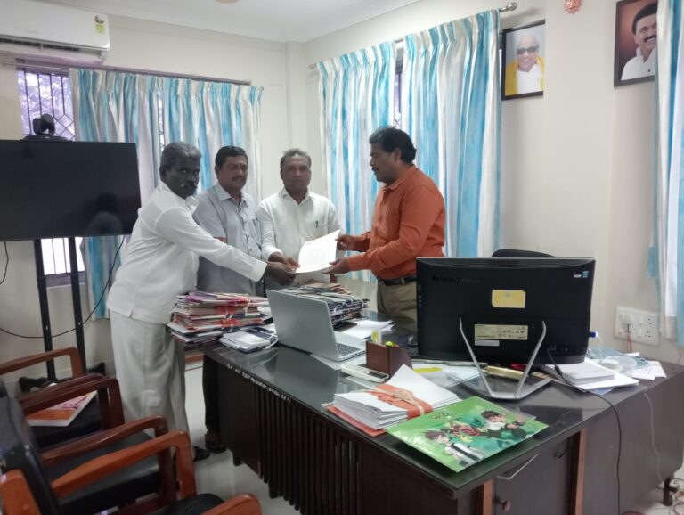 சட்டவிரோத பார் நடத்தியவர்கள் மீது வழக்கு தொடர கோரி மனு