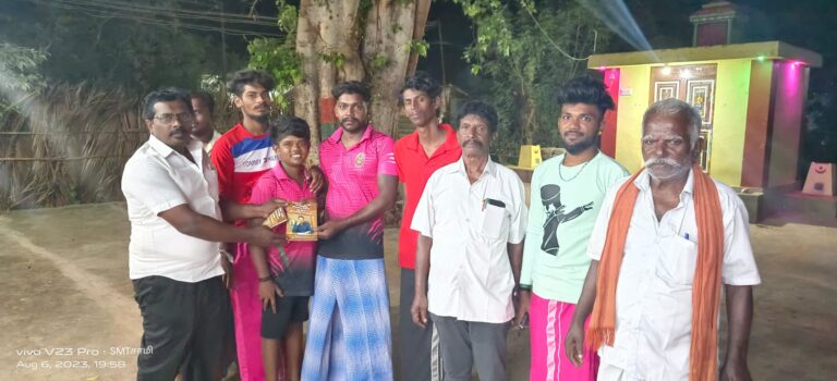 மது ஒழிப்பு கையேடு வீடுகள் தோறும் வழங்கப்பட்டு  மதுவினால் ஏற்படக்கூடிய தீமைகள் குறித்து எடுத்துரைக்கப்பட்டது .