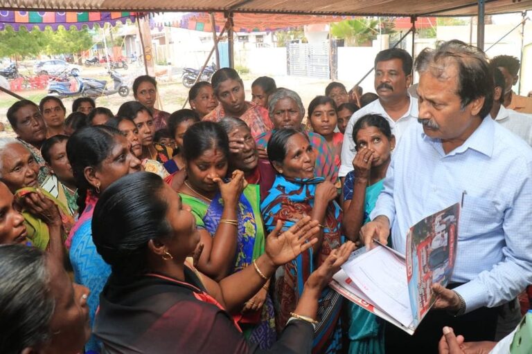 நவம்பர் 8-ம் தேதிக்குள் மீனவர்களை விடுவிக்க மத்திய, மாநில அரசுகள் நடவடிக்கை எடுக்காவிட்டால், போராட்டம் நடத்துவோம்!