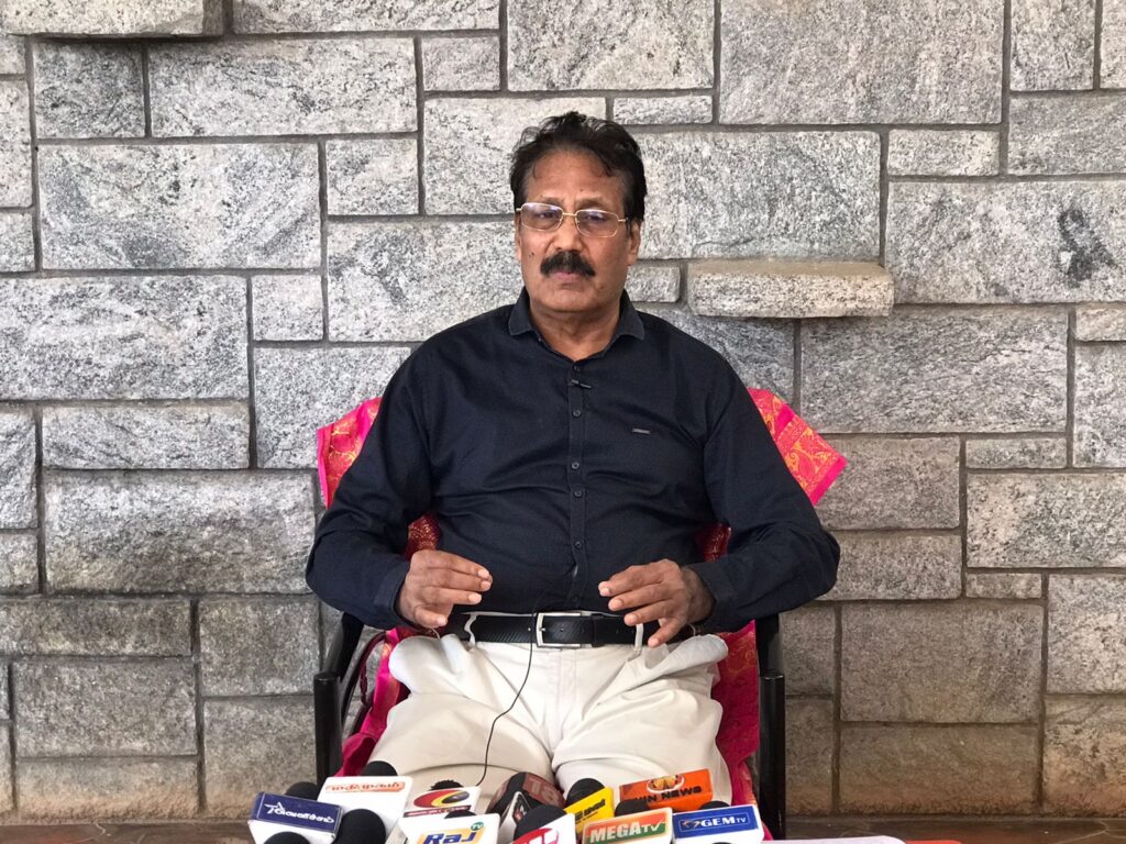 டாக்டர் கிருஷ்ணசாமி 