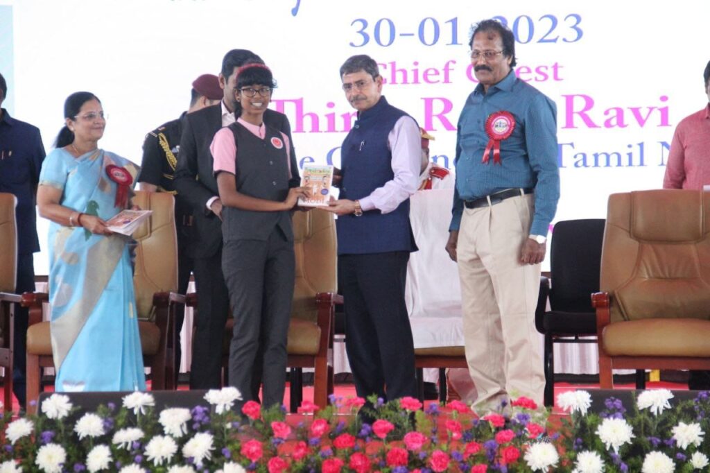 ஆளுநர் ஆர் என் ரவி