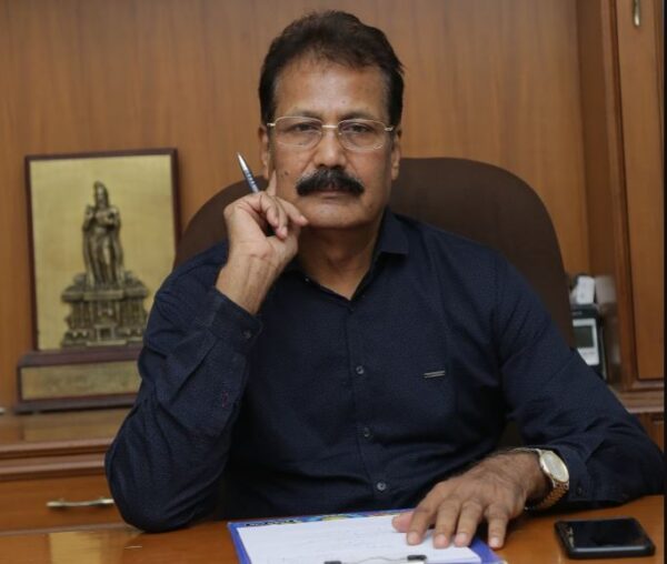 Dr K Krishnasamy