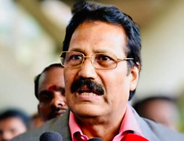 Dr K Krishnasamy