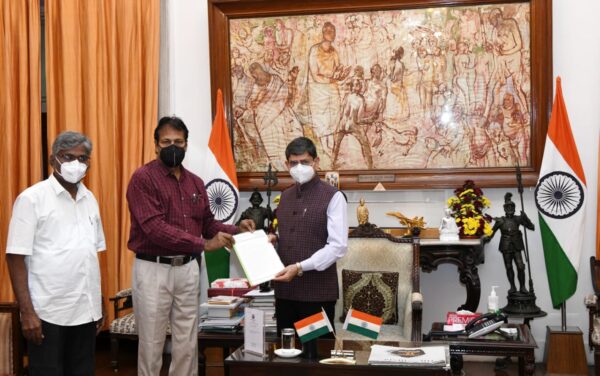 Dr K Krishnasamy