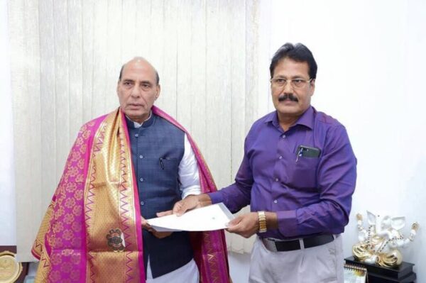 Dr K Krishnasamy