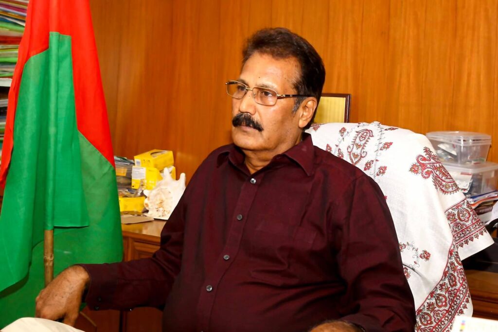 Dr K Krishnasamy 