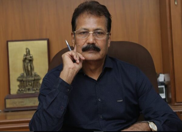 Dr K Krishnasamy