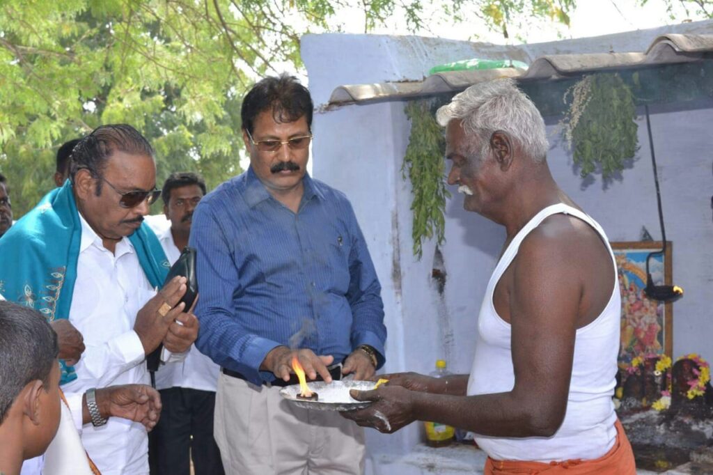 Dr Krishnasamy