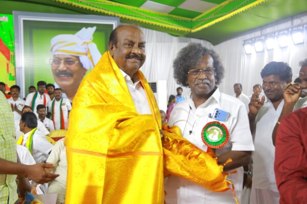 நத்தம் ஆர்.விஸ்வநாதன்