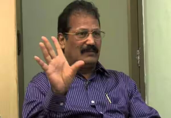 நான்கு சுவருக்குள் சுற்றி வருபவர் அல்ல கவர்னர்